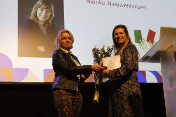 Persbericht: Nienke Nieuwenhuizen benoemd tot erelid Verenso